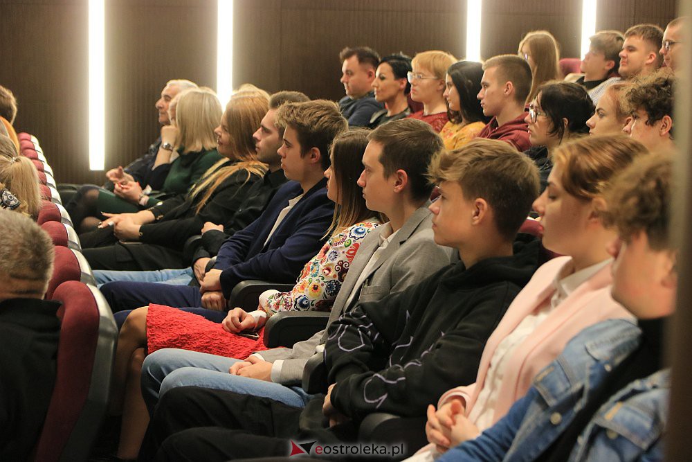 I Ostrołęcki Festiwal Filmów Młodzieżowych OFFM 2022 [14.11.2022] - zdjęcie #51 - eOstroleka.pl