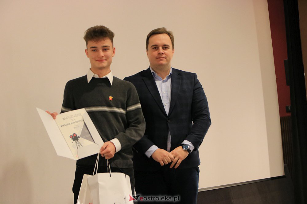 I Ostrołęcki Festiwal Filmów Młodzieżowych OFFM 2022 [14.11.2022] - zdjęcie #37 - eOstroleka.pl