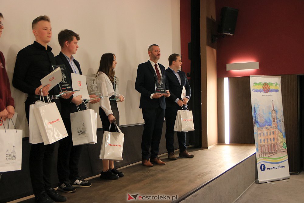 I Ostrołęcki Festiwal Filmów Młodzieżowych OFFM 2022 [14.11.2022] - zdjęcie #18 - eOstroleka.pl