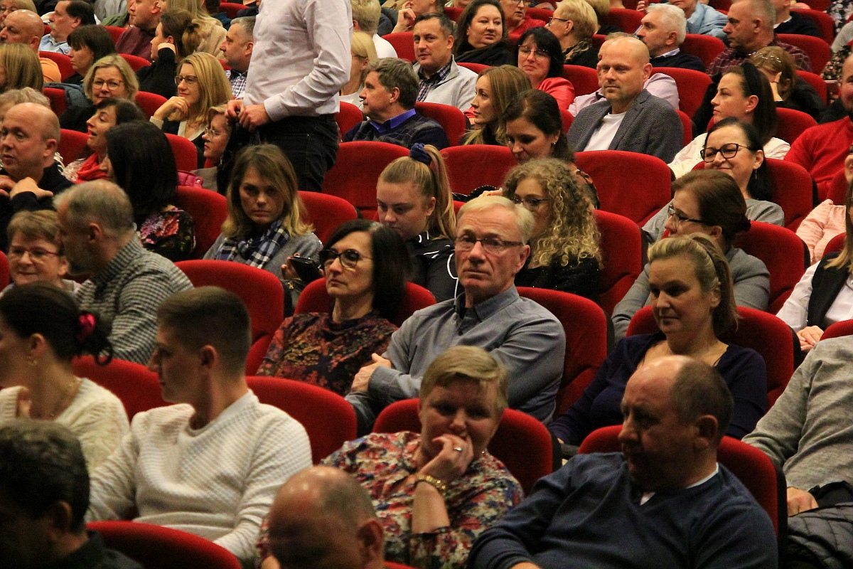 Cudowna Terapia - komedia terapeutyczna w OCK [14.11.2022] - zdjęcie #36 - eOstroleka.pl
