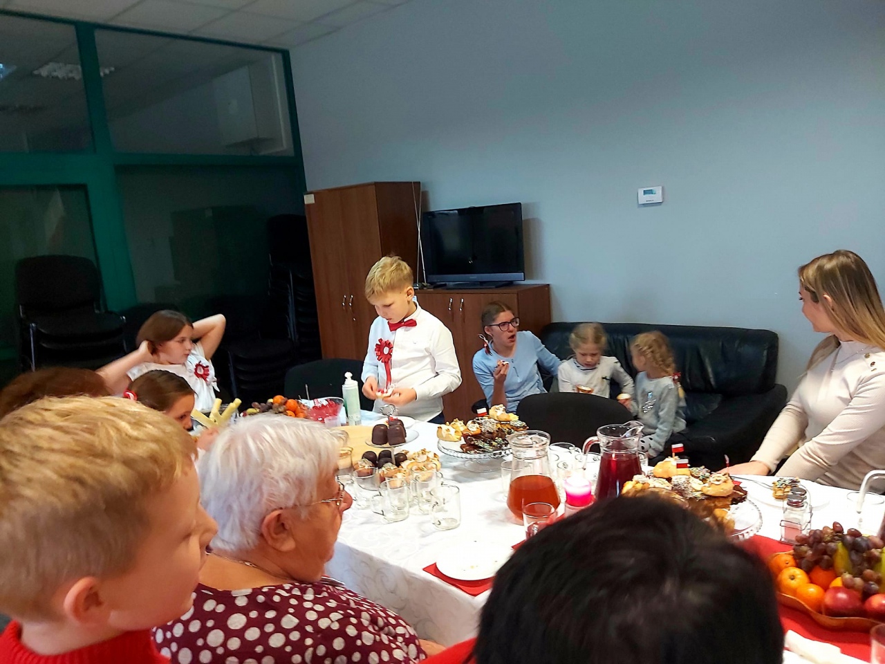 Święto Niepodległości z KGW w Brzeźnie - zdjęcie #58 - eOstroleka.pl