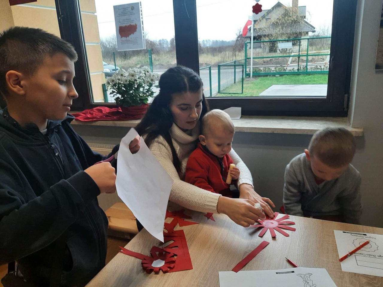 Święto Niepodległości z KGW w Brzeźnie - zdjęcie #21 - eOstroleka.pl