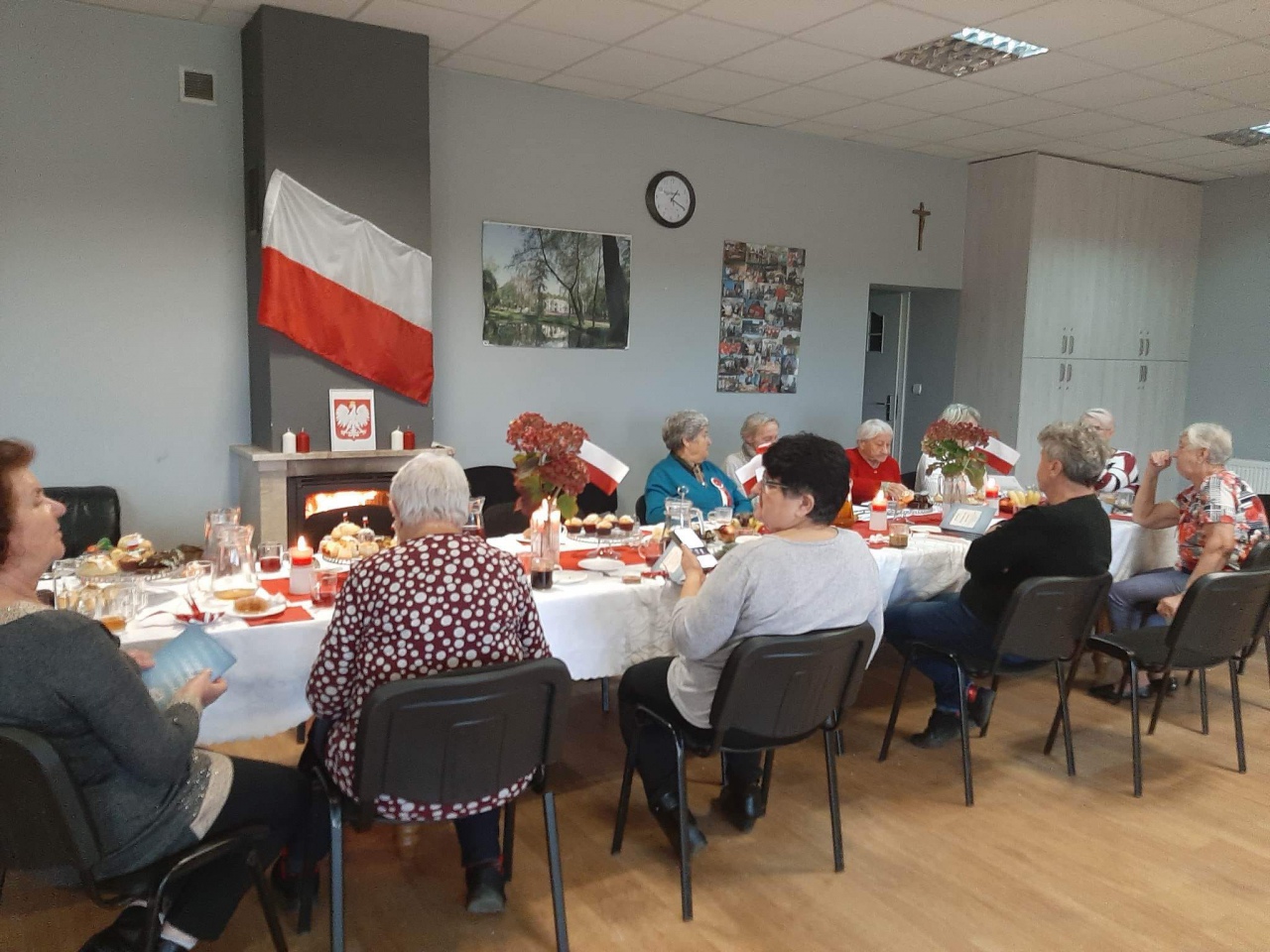 Święto Niepodległości z KGW w Brzeźnie - zdjęcie #19 - eOstroleka.pl