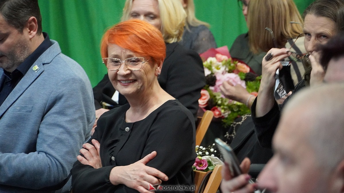 Jubileusz 65-lecia pracy twórczej Czesławy Kaczyńskiej [15.11.2022] - zdjęcie #50 - eOstroleka.pl