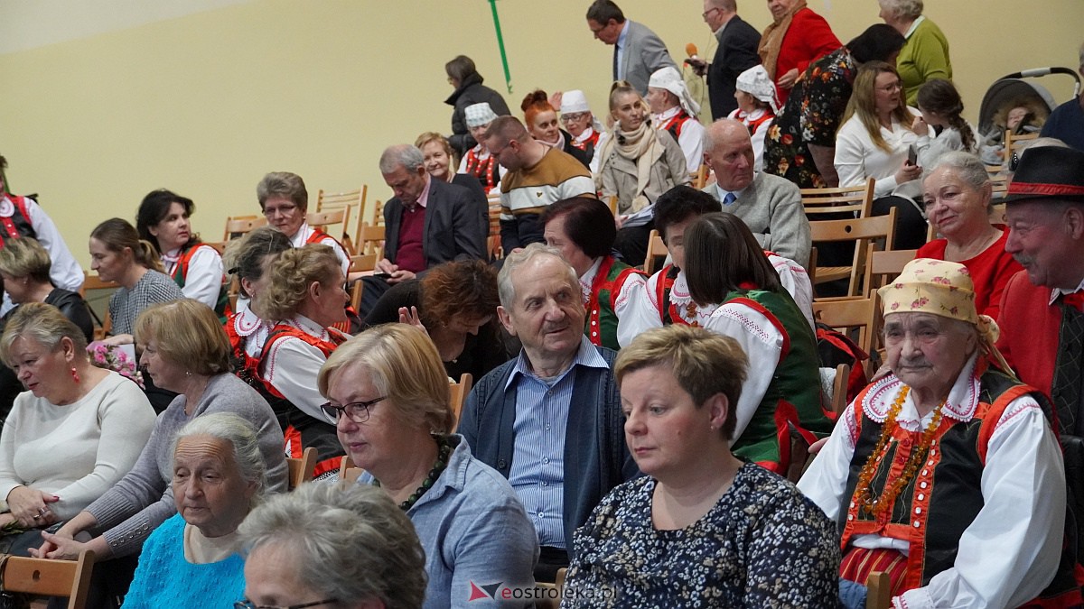 Jubileusz 65-lecia pracy twórczej Czesławy Kaczyńskiej [15.11.2022] - zdjęcie #47 - eOstroleka.pl