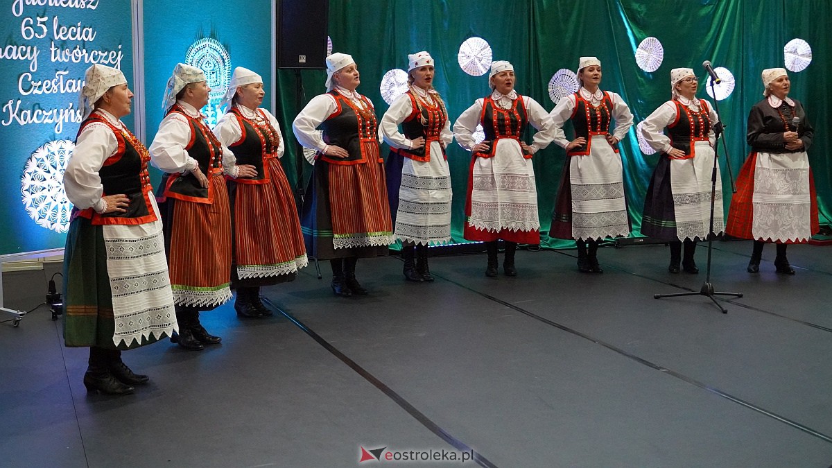Jubileusz 65-lecia pracy twórczej Czesławy Kaczyńskiej [15.11.2022] - zdjęcie #6 - eOstroleka.pl