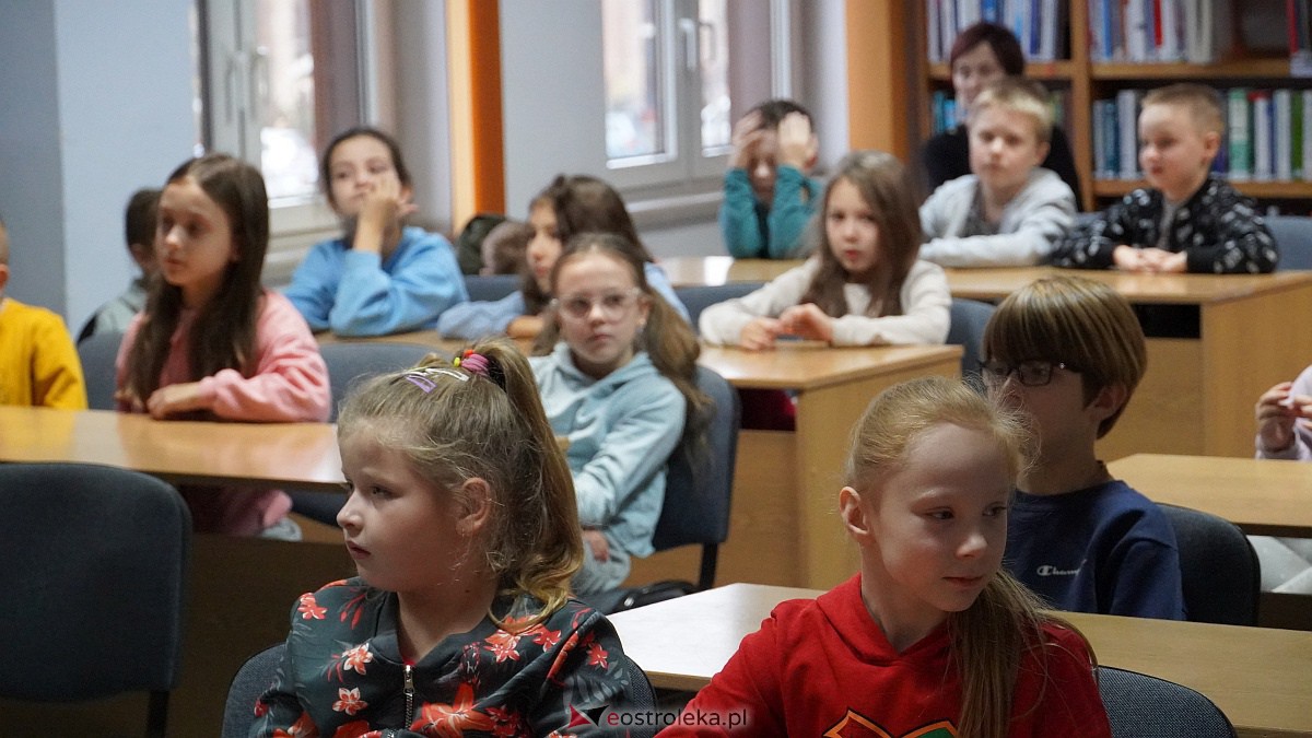 Nie tylko pszczółka Maja - warsztaty literackie dla dzieci [15.11.2022] - zdjęcie #12 - eOstroleka.pl