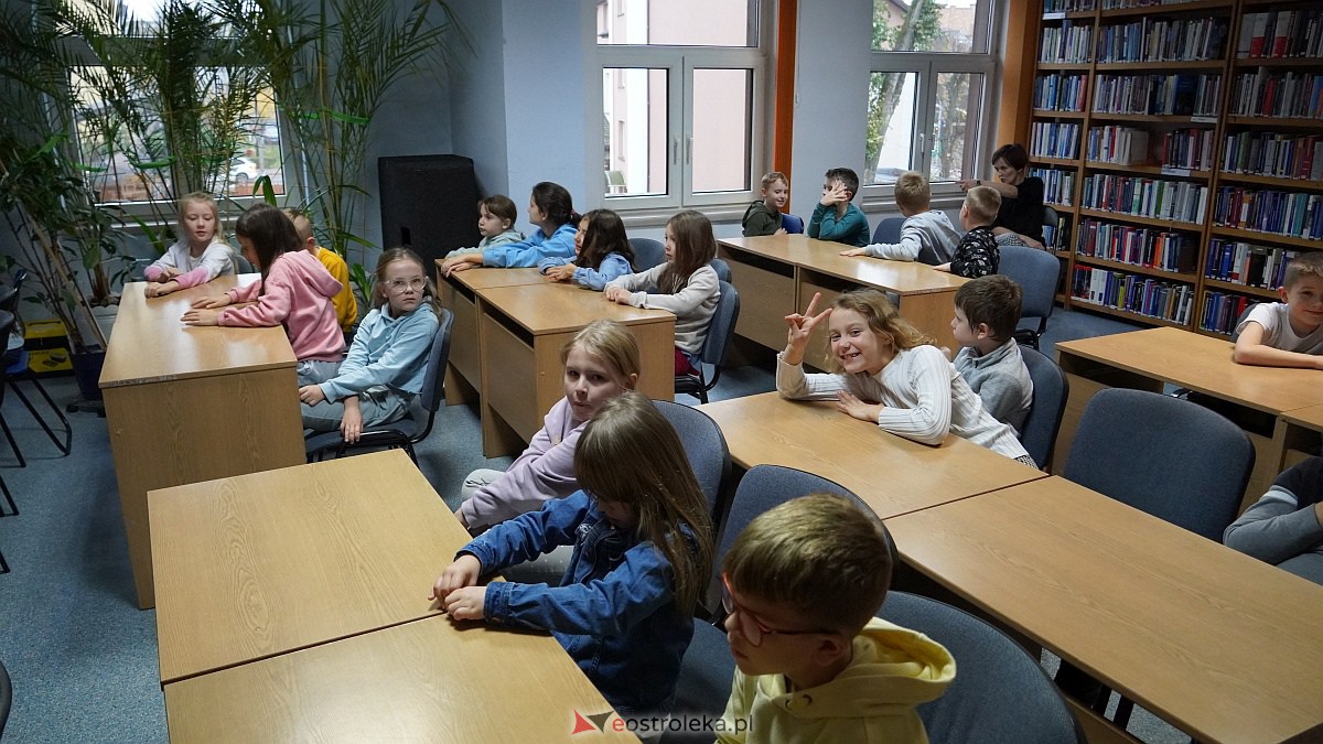 Nie tylko pszczółka Maja - warsztaty literackie dla dzieci [15.11.2022] - zdjęcie #9 - eOstroleka.pl