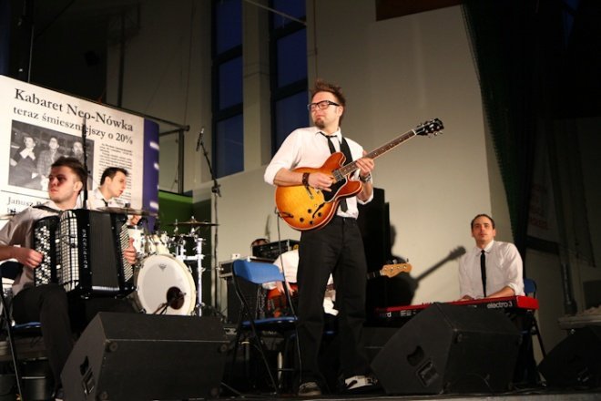 Neonówka (03-04-2011) - zdjęcie #50 - eOstroleka.pl