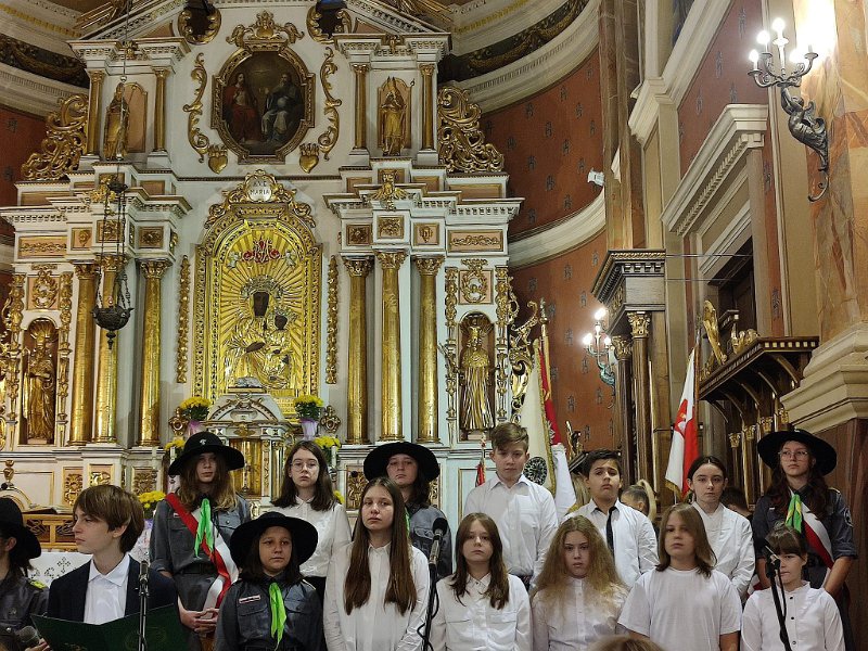Święto Niepodległości. Tak wyglądały uroczystości patriotyczne w Kadzidle [17.11.2022] - zdjęcie #35 - eOstroleka.pl