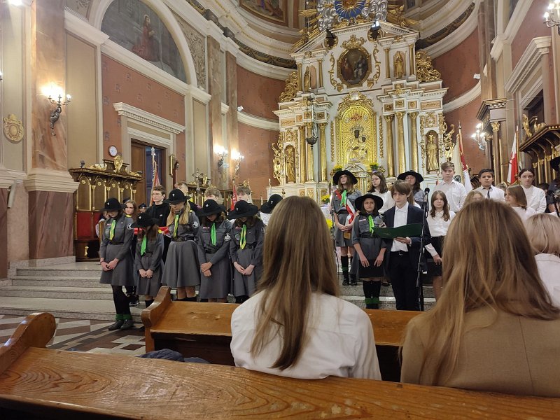 Święto Niepodległości. Tak wyglądały uroczystości patriotyczne w Kadzidle [17.11.2022] - zdjęcie #33 - eOstroleka.pl