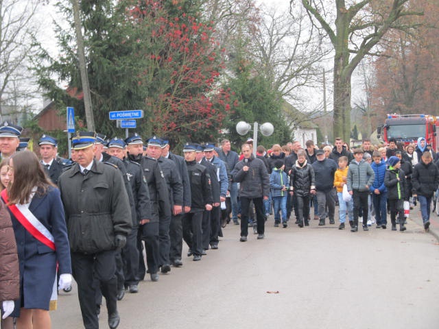 W Baranowie świętowano Dzień Niepodległości [17.11.2022] - zdjęcie #51 - eOstroleka.pl
