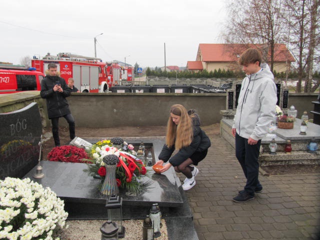 W Baranowie świętowano Dzień Niepodległości [17.11.2022] - zdjęcie #36 - eOstroleka.pl