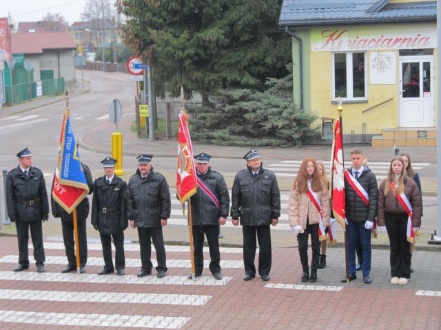 W Baranowie świętowano Dzień Niepodległości [17.11.2022] - zdjęcie #74 - eOstroleka.pl