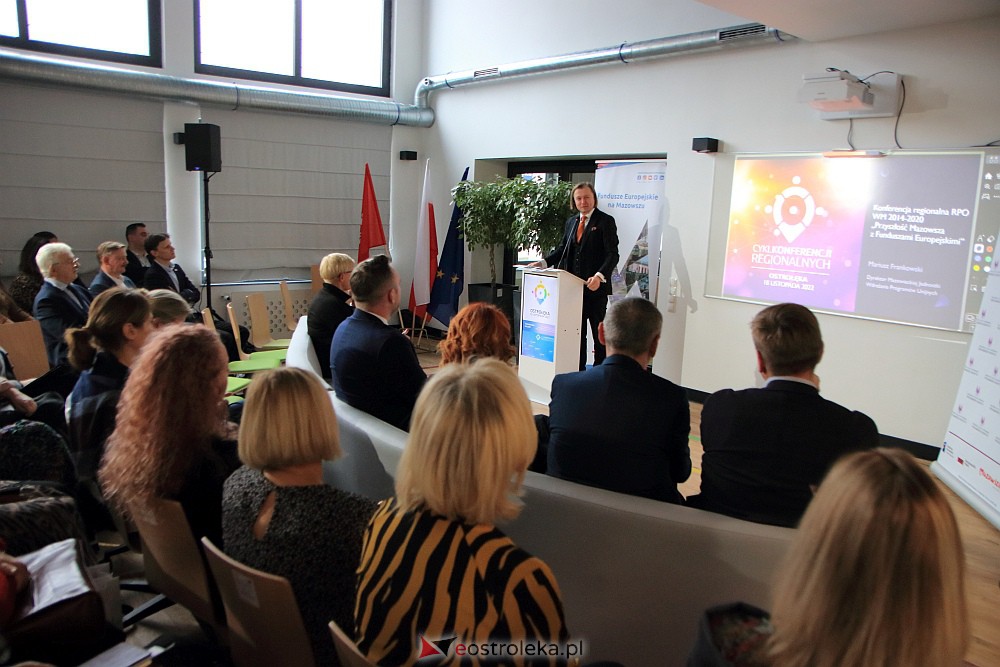 Konferencja w Multicentrum: “Przyszłość Mazowsza z Funduszami Europejskimi” [18.11.2022] - zdjęcie #32 - eOstroleka.pl