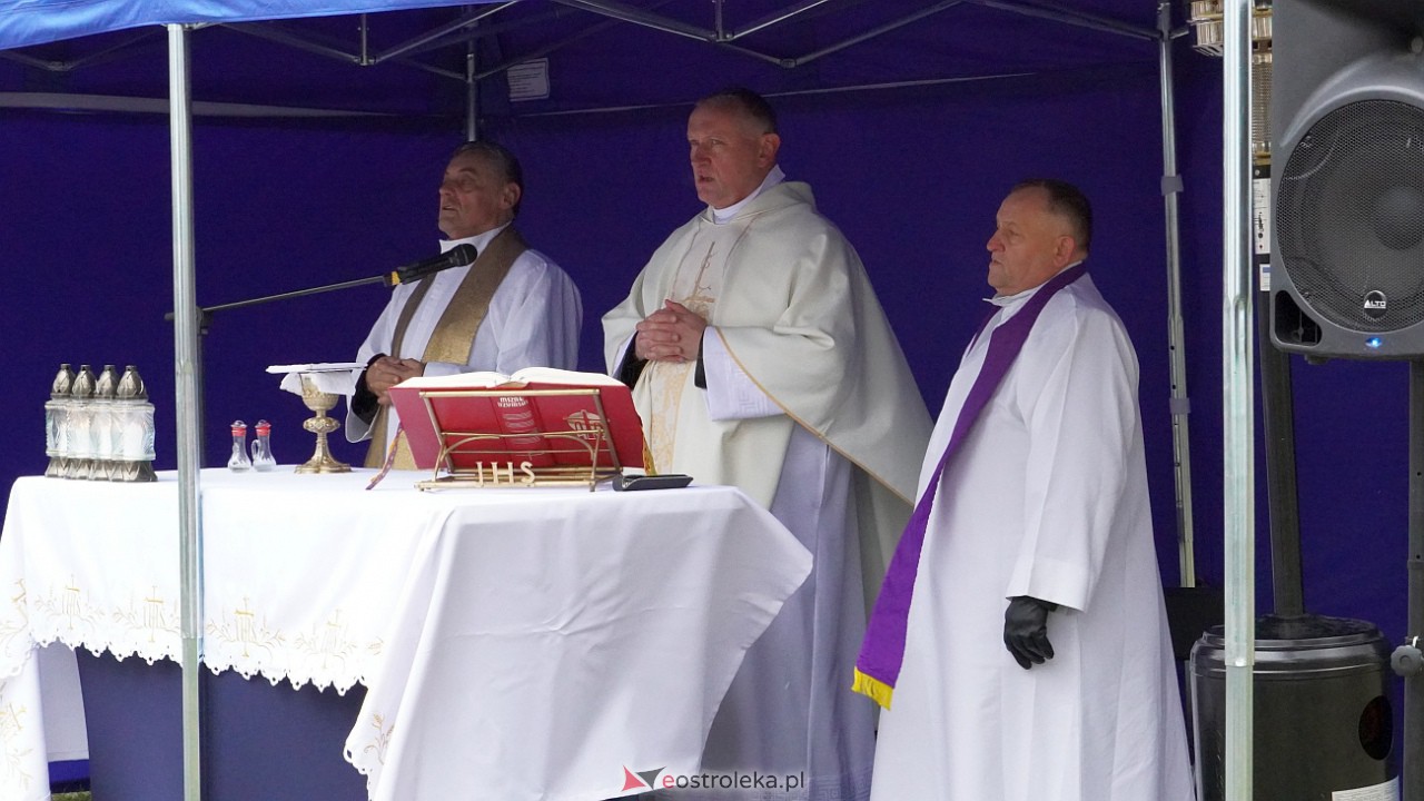 Odsłonięcie pomnika Niepodległości i Chwały w Pasiekach [18.11.2022] - zdjęcie #50 - eOstroleka.pl