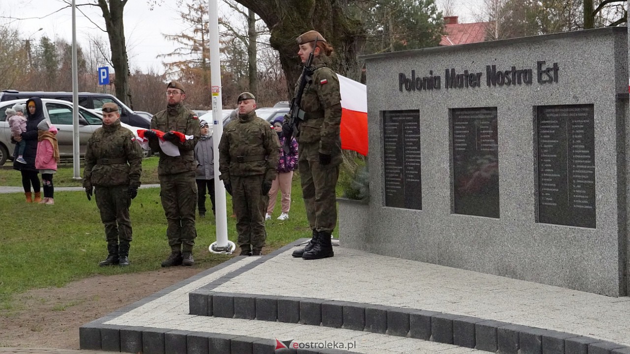 Odsłonięcie pomnika Niepodległości i Chwały w Pasiekach [18.11.2022] - zdjęcie #41 - eOstroleka.pl