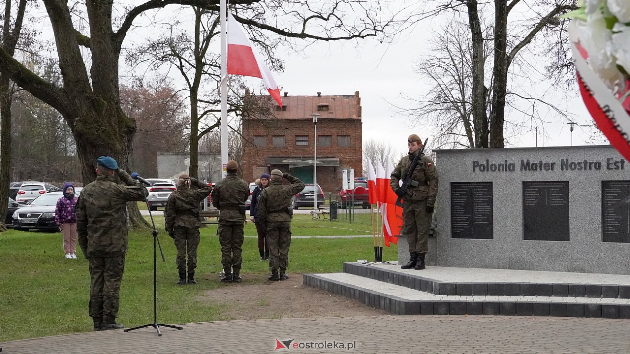 Odsłonięcie pomnika Niepodległości i Chwały w Pasiekach [18.11.2022] - zdjęcie #33 - eOstroleka.pl