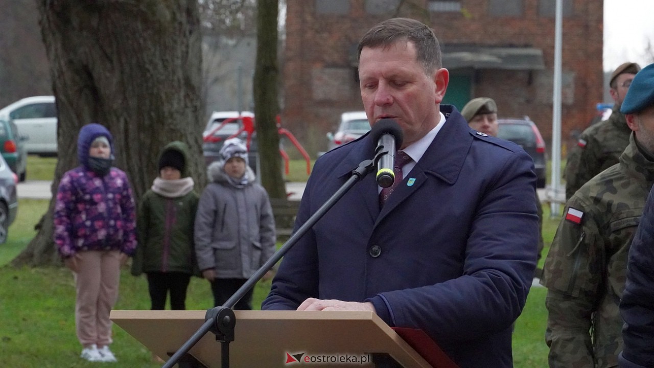 Odsłonięcie pomnika Niepodległości i Chwały w Pasiekach [18.11.2022] - zdjęcie #27 - eOstroleka.pl