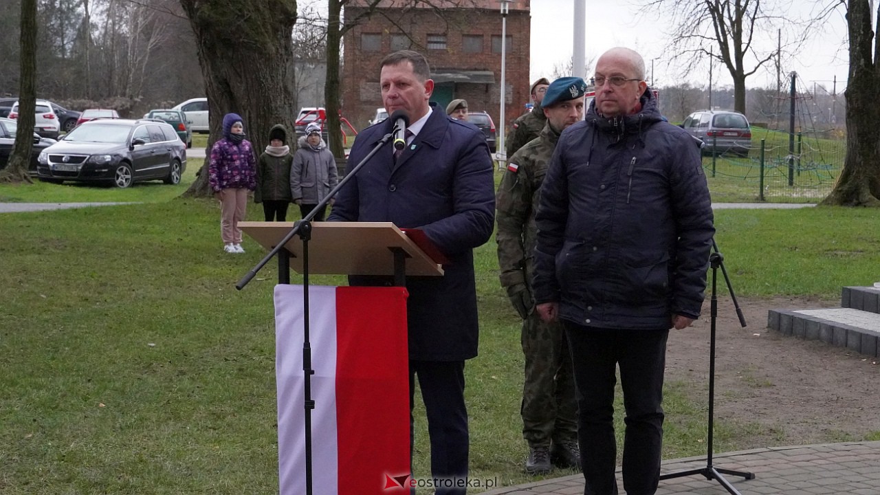 Odsłonięcie pomnika Niepodległości i Chwały w Pasiekach [18.11.2022] - zdjęcie #26 - eOstroleka.pl