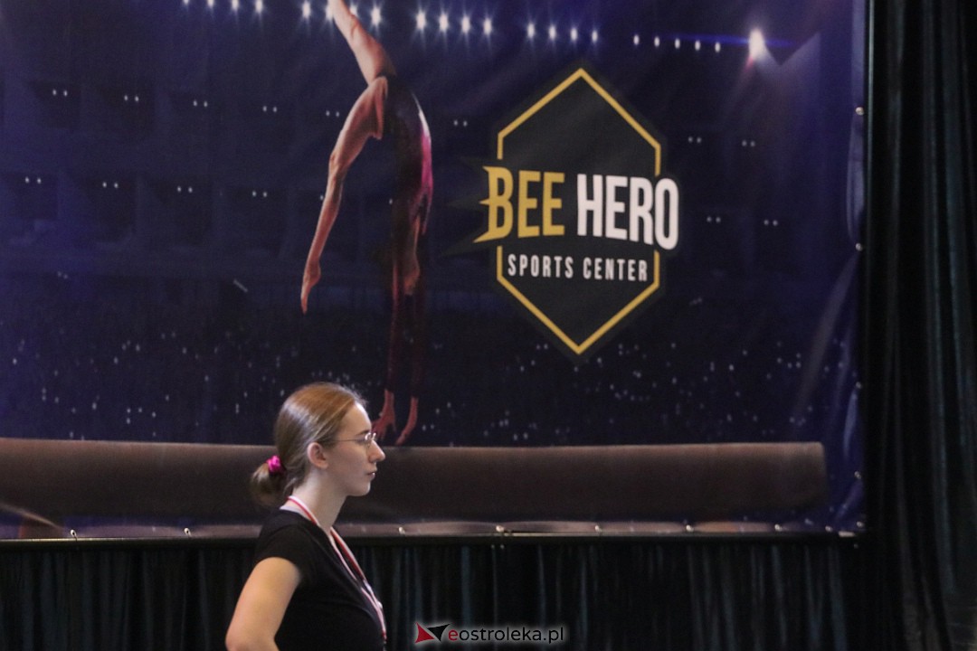 Zawody gimnastyczne Bee Hero w Ostrołęce [19.11.2022] - zdjęcie #83 - eOstroleka.pl