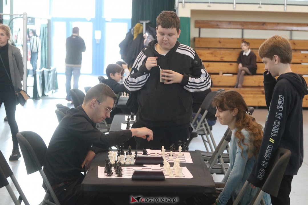 Mistrzostwa Ostrołęki w szachach szybkich [20.11.2022] - zdjęcie #56 - eOstroleka.pl