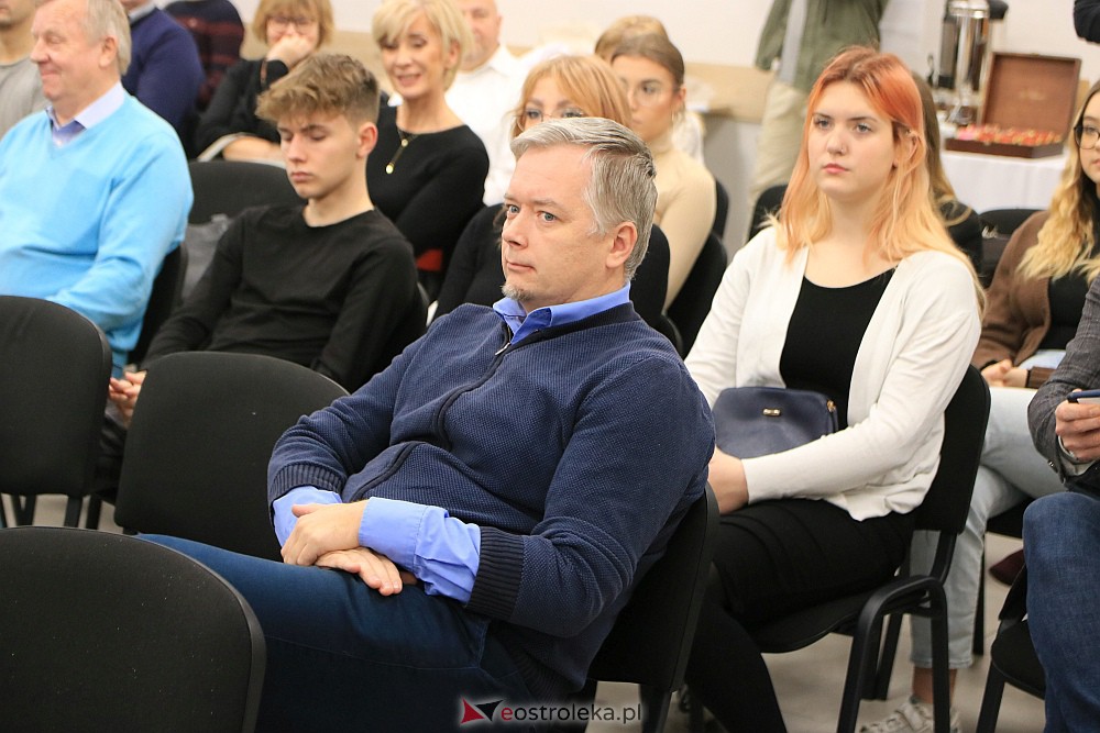 Debata klimatyczna Młodzieżowej Rady Miasta Ostrołęka [22.11.2022] - zdjęcie #38 - eOstroleka.pl