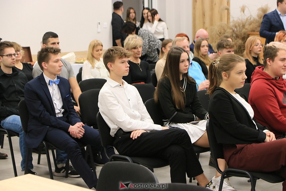Debata klimatyczna Młodzieżowej Rady Miasta Ostrołęka [22.11.2022] - zdjęcie #3 - eOstroleka.pl