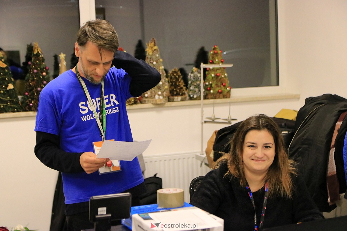 Świąteczna Zbiórka Żywności - sklepy, magazyn [25.11.2022] - zdjęcie #99 - eOstroleka.pl