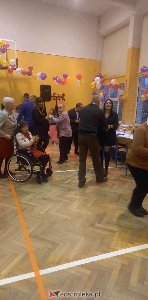 Andrzejkowy bal dla osób niepełnosprawnych w Goworowie [26.11.2022] - zdjęcie #3 - eOstroleka.pl