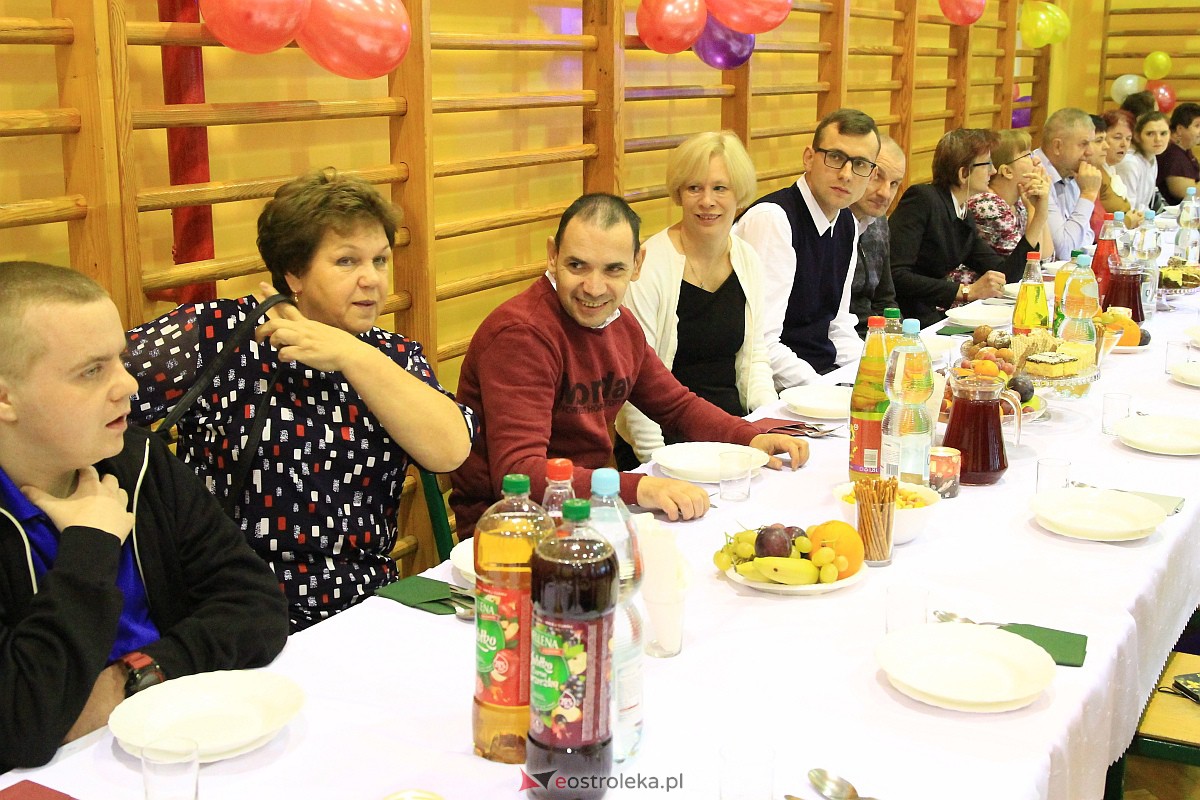Andrzejkowy bal dla osób niepełnosprawnych w Goworowie [26.11.2022] - zdjęcie #17 - eOstroleka.pl