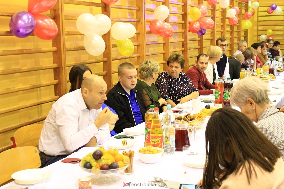 Andrzejkowy bal dla osób niepełnosprawnych w Goworowie [26.11.2022] - zdjęcie #25 - eOstroleka.pl
