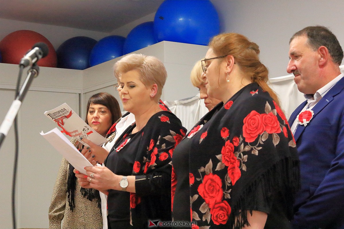 Patriotyzm naszego regionu w pieśniach i wierszach [26.11.2022] - zdjęcie #2 - eOstroleka.pl