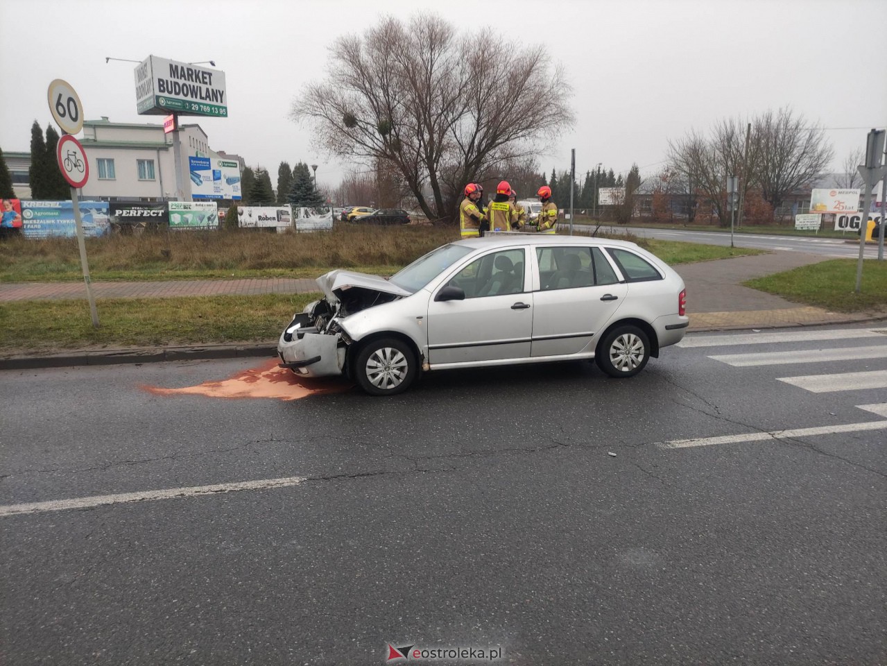 Wypadek na Bohaterów Westerplatte [28.11.2022] - zdjęcie #2 - eOstroleka.pl