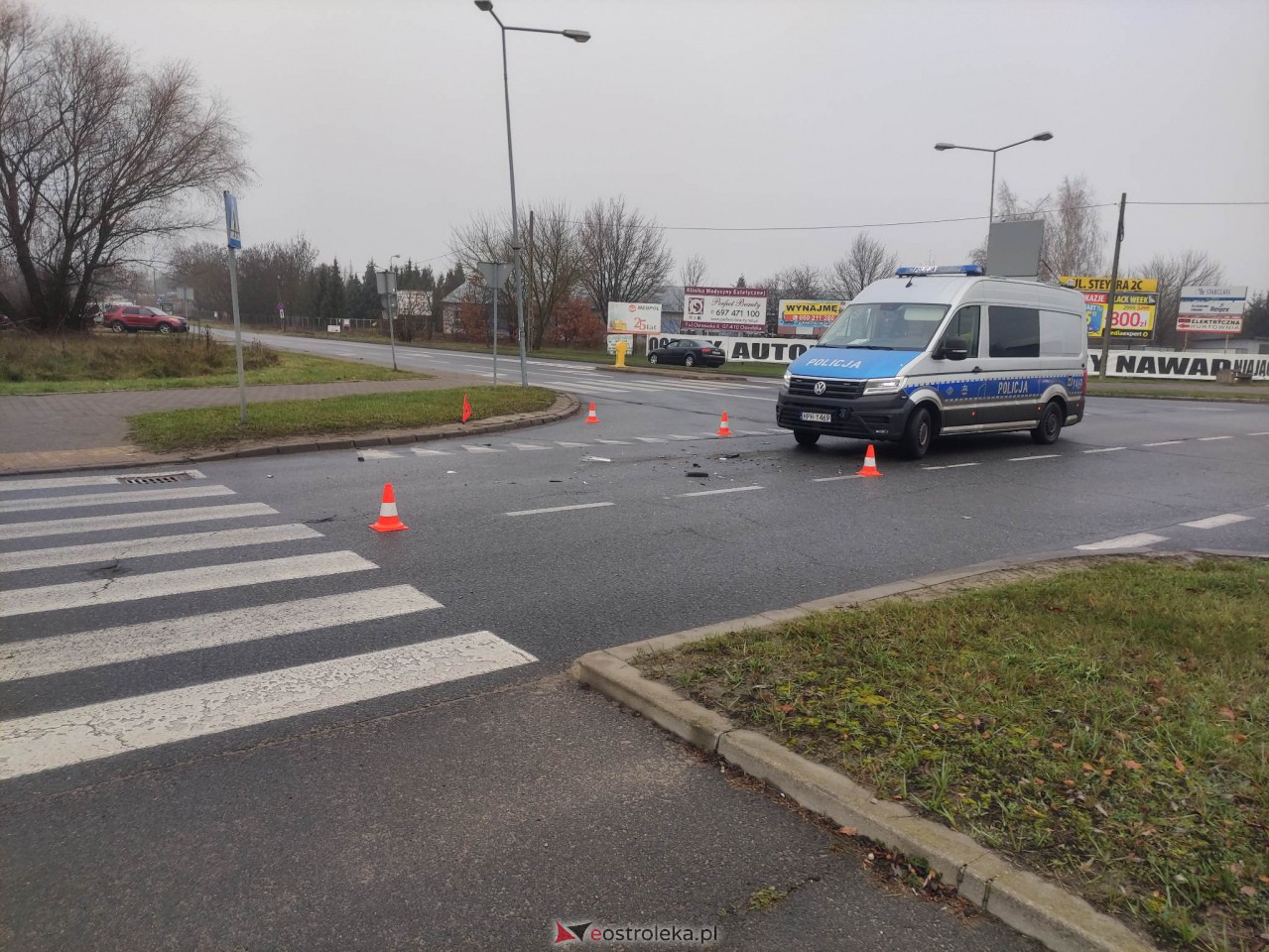 Wypadek na Bohaterów Westerplatte [28.11.2022] - zdjęcie #5 - eOstroleka.pl