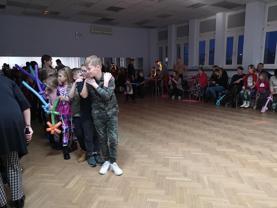 “Andrzejki” z Arkadią i Radą Osiedla Dzieci Polskich w Lokatorze [28.11.2022] - zdjęcie #2 - eOstroleka.pl