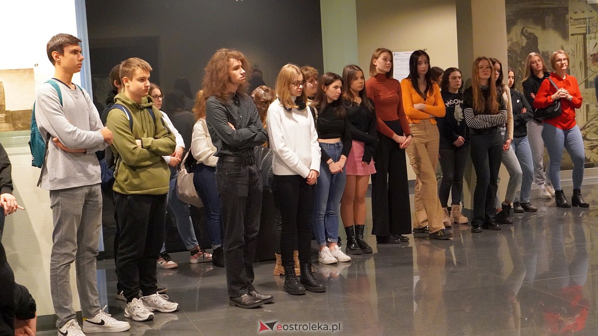 Otwarcie wystawy w Mauzoleum „Generalicja powstania listopadowego” [29.11.2022] - zdjęcie #18 - eOstroleka.pl