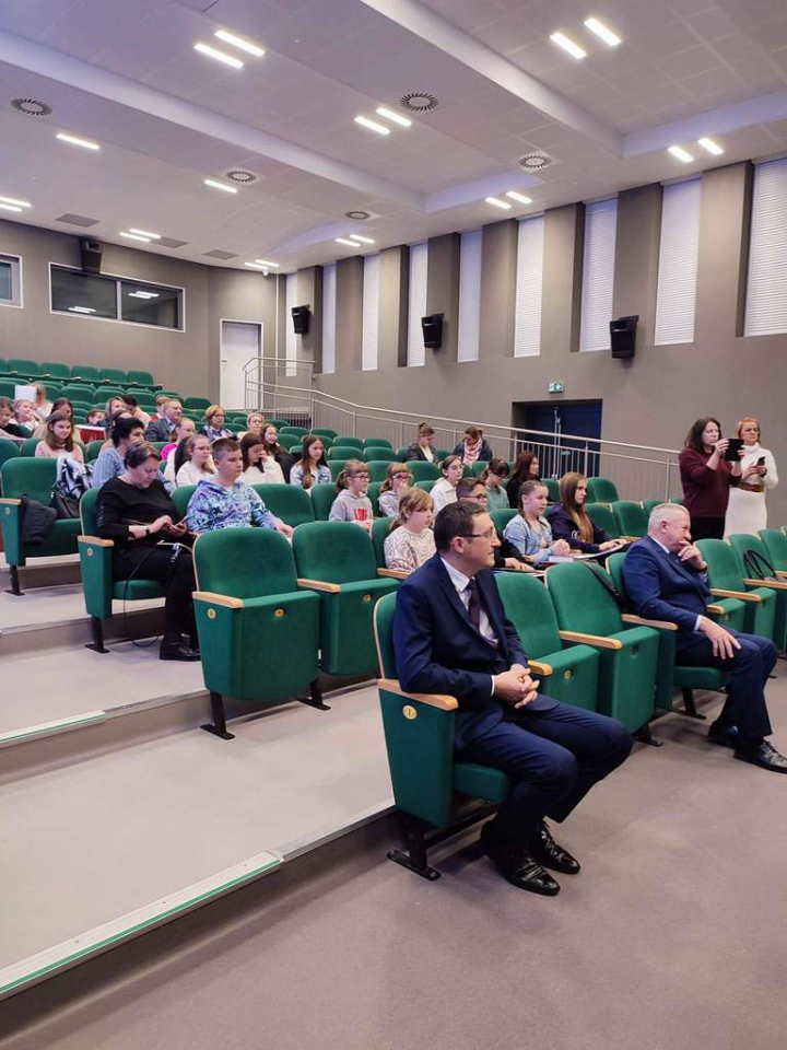 Konkurs plastyczny Witraże Myszynieckie/Kurpiowskie - zdjęcie #1 - eOstroleka.pl