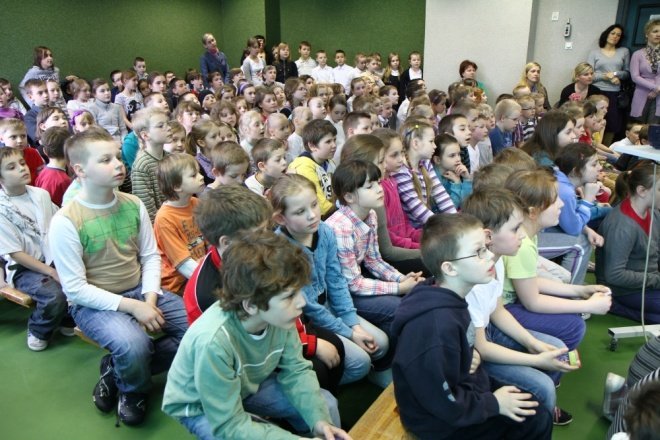 SP 10 Apel o zdrowiu - zdjęcie #18 - eOstroleka.pl