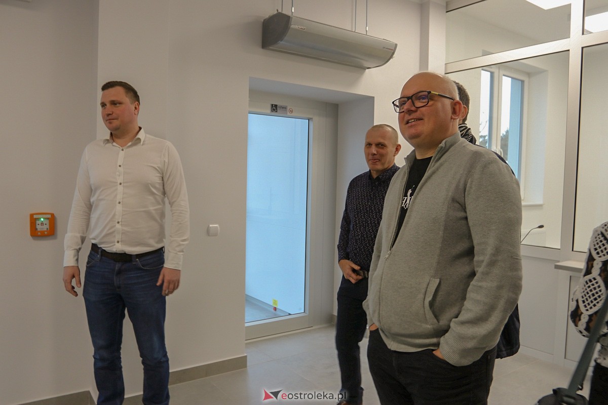 Odbiór inwestycji Poradni Psychologiczno-Pedagogicznej w Ostrołęce [30.11.2022] - zdjęcie #25 - eOstroleka.pl