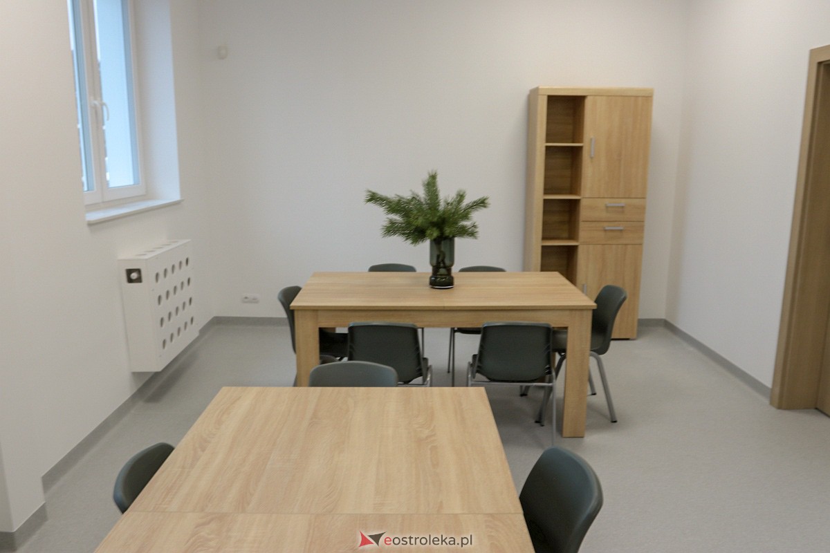 Odbiór inwestycji Poradni Psychologiczno-Pedagogicznej w Ostrołęce [30.11.2022] - zdjęcie #19 - eOstroleka.pl