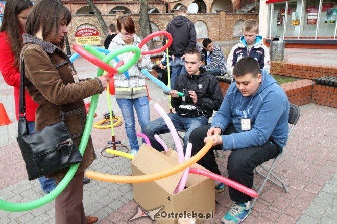 Festyn na rzecz afgańskich dzieci - zdjęcie #20 - eOstroleka.pl
