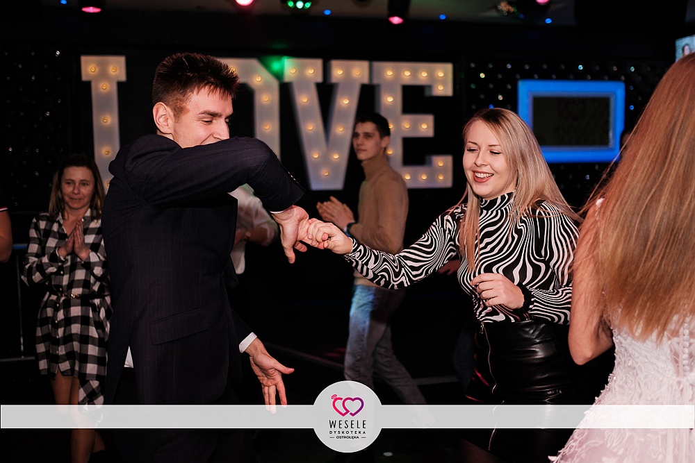 Ostatki w Dyskotece Wesele. Dwudniowe gorące party! [02.12.2022] - zdjęcie #76 - eOstroleka.pl