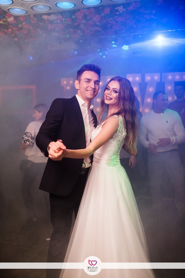 Ostatki w Dyskotece Wesele. Dwudniowe gorące party! [02.12.2022] - zdjęcie #22 - eOstroleka.pl