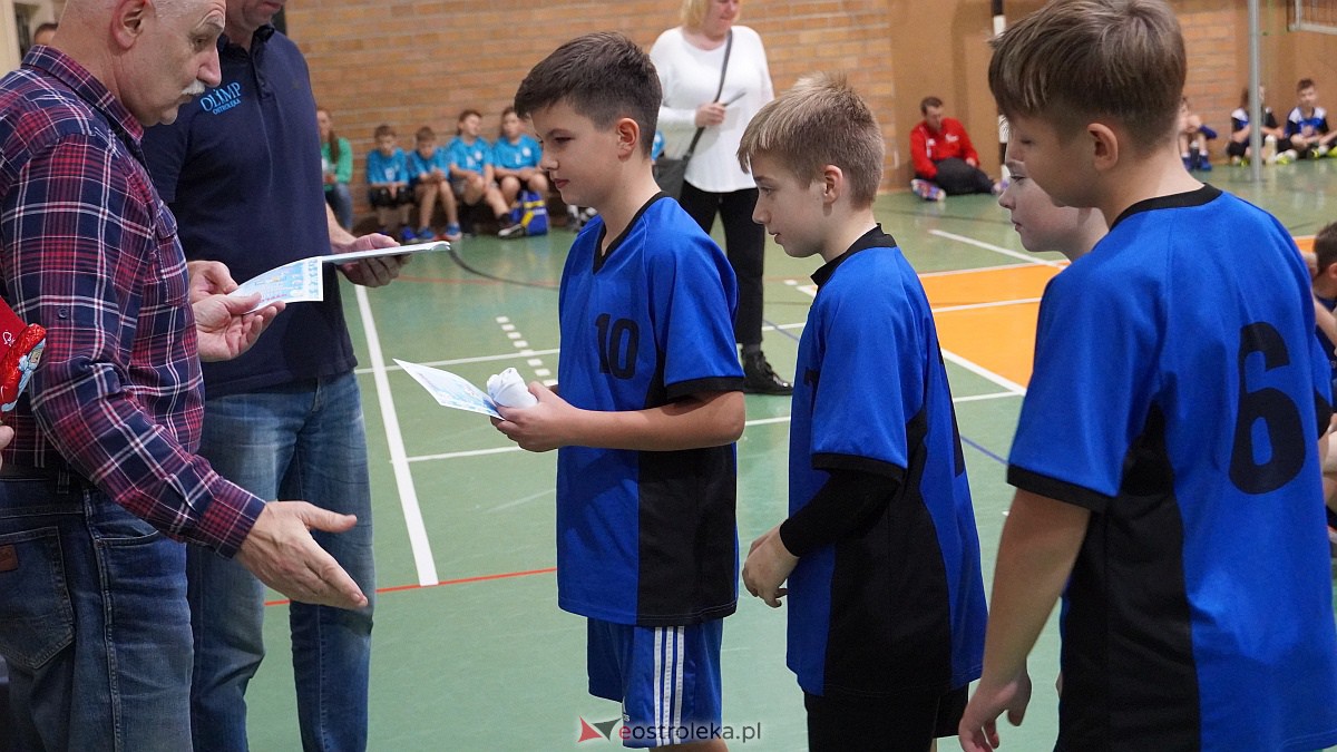 Mikołajkowy turniej mini siatkówki [3.12.2022] - zdjęcie #52 - eOstroleka.pl