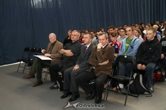 Konferencja JP II - zdjęcie #17 - eOstroleka.pl