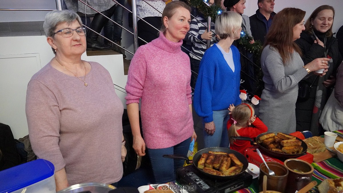 Jarmark Bożonarodzeniowy w Czarni [4.12.2022] - zdjęcie #107 - eOstroleka.pl