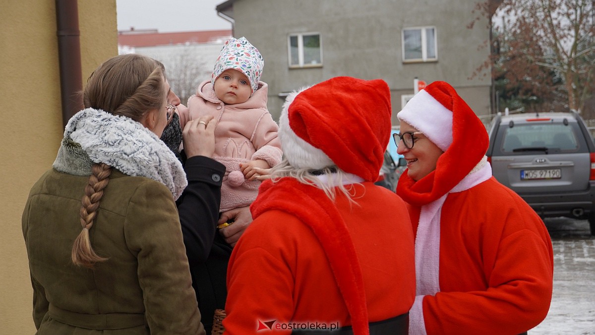 Jarmark Bożonarodzeniowy w Czarni [4.12.2022] - zdjęcie #41 - eOstroleka.pl