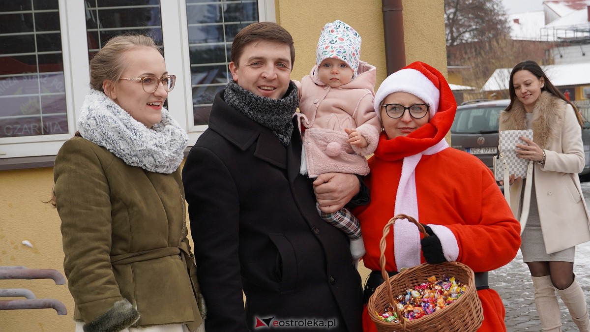 Jarmark Bożonarodzeniowy w Czarni [4.12.2022] - zdjęcie #40 - eOstroleka.pl