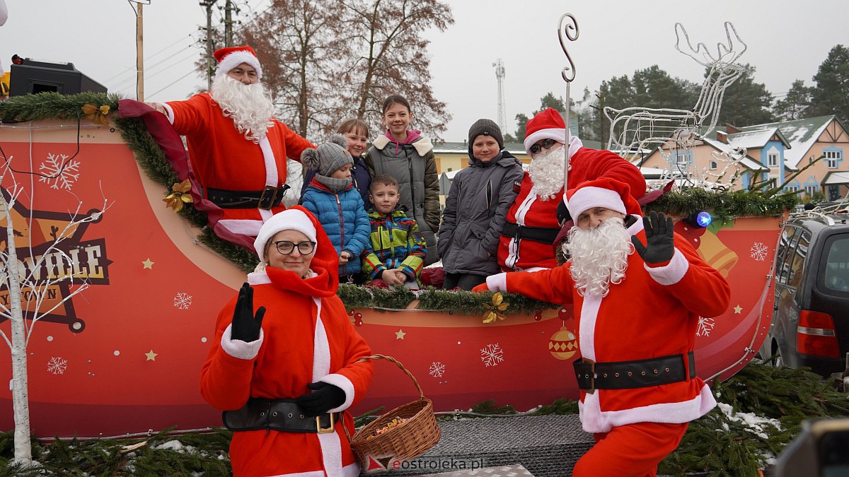 Jarmark Bożonarodzeniowy w Czarni [4.12.2022] - zdjęcie #28 - eOstroleka.pl